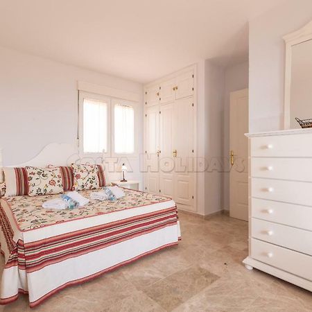 Townhouse Manilva Beach Exterior photo